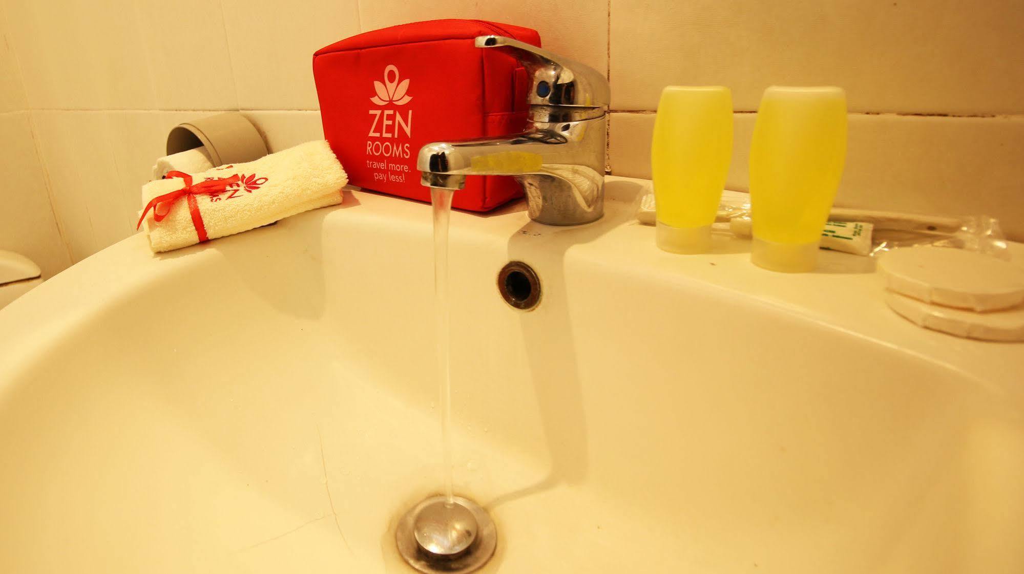 Zen Rooms Grand Hotel Lembang Eksteriør bilde