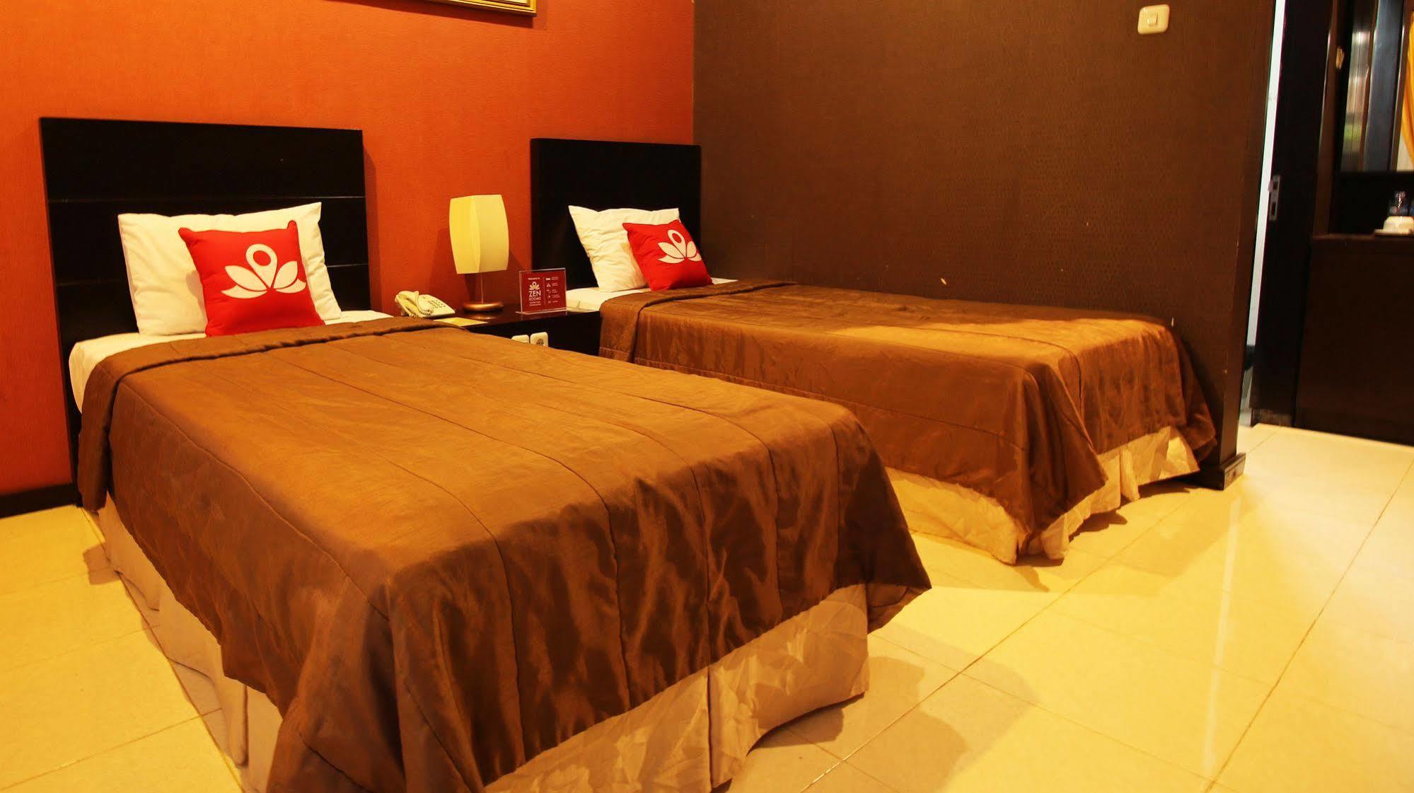 Zen Rooms Grand Hotel Lembang Eksteriør bilde