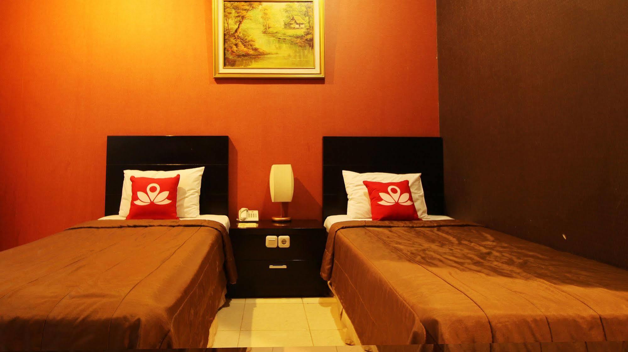 Zen Rooms Grand Hotel Lembang Eksteriør bilde